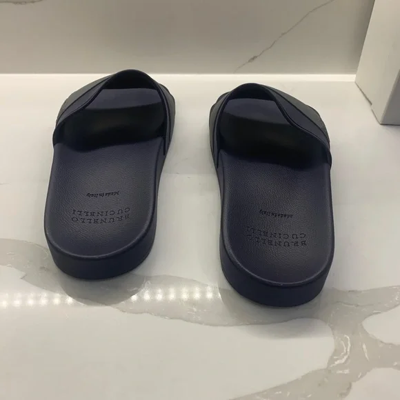 Brunello Cucinelli sliders size 42 new with box and one bag